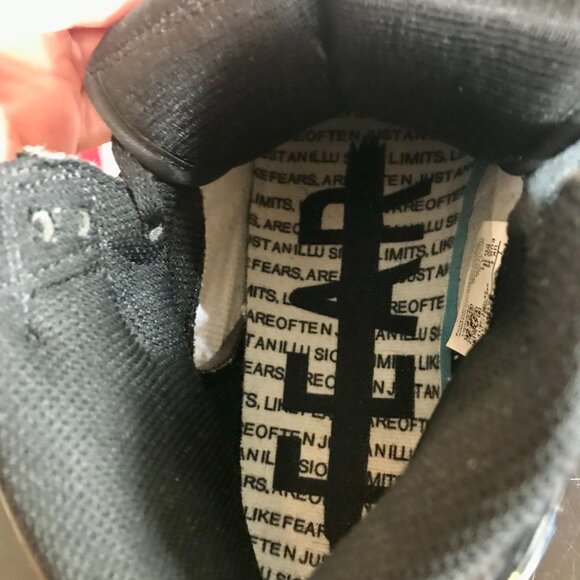 Nike Air Jordan 1 Retro High OG Fearless UNC Chicago Basketball Shoes New Size 7 - Picture 7 of 9